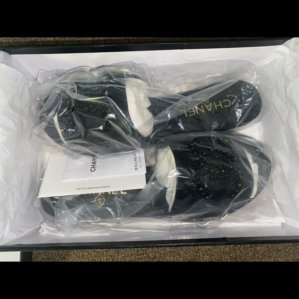 Chanel Sandals Black